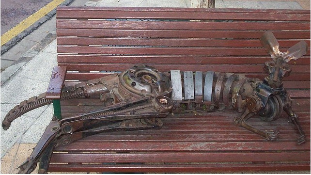 Brisbane sculpture: kangaroo (photo by David Jackmanson) Brisbane sculpture: kangaroo (photo by David Jackmanson)